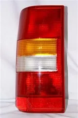 Faro trasero izquierdo