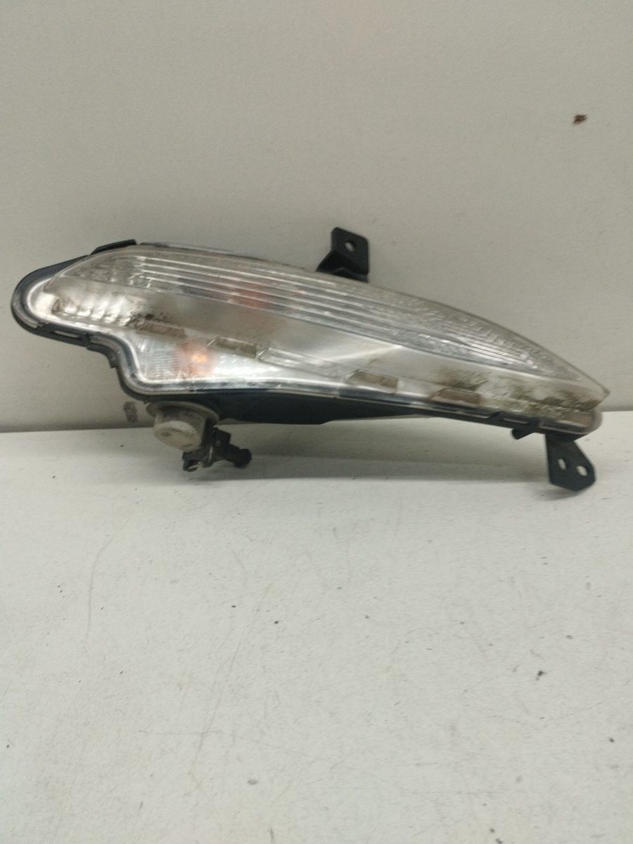 Señalero Derecho Peugeot 308 2013-2021 Access 9678039280