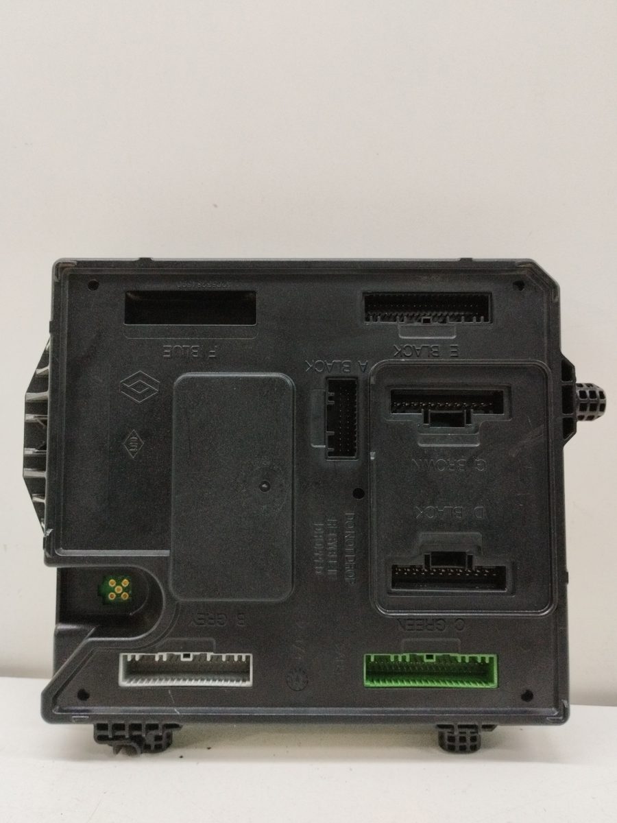Caja Reles / Fusibles / Modulo Bsi Renault Megane Iii Berlina 5 P 2008-2016 284B19091R