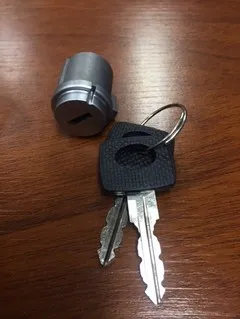 Cilindro de arranque con llave