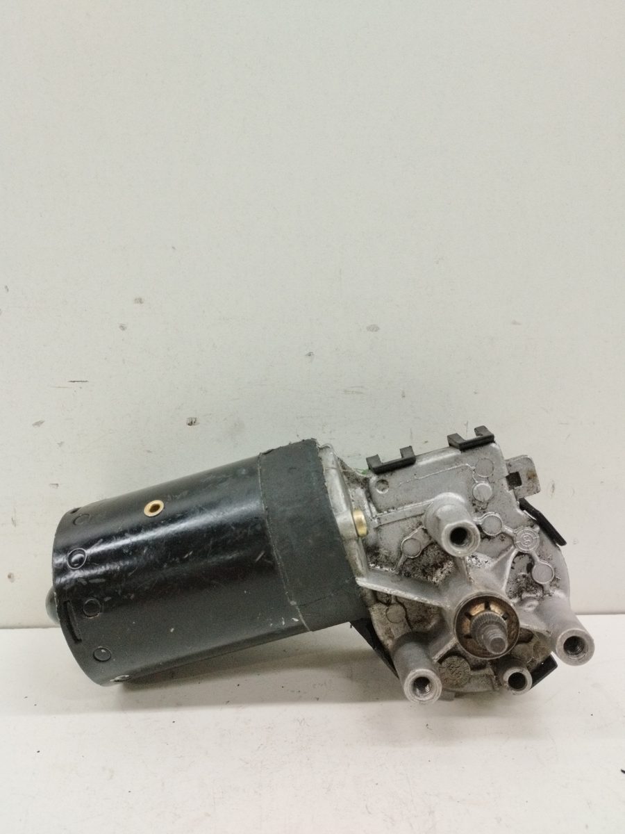 Motor Limpia Delantero SEAT Cordoba Berlina (6K2) 1999-2003 Stella 1.4L 55kW 9390332376