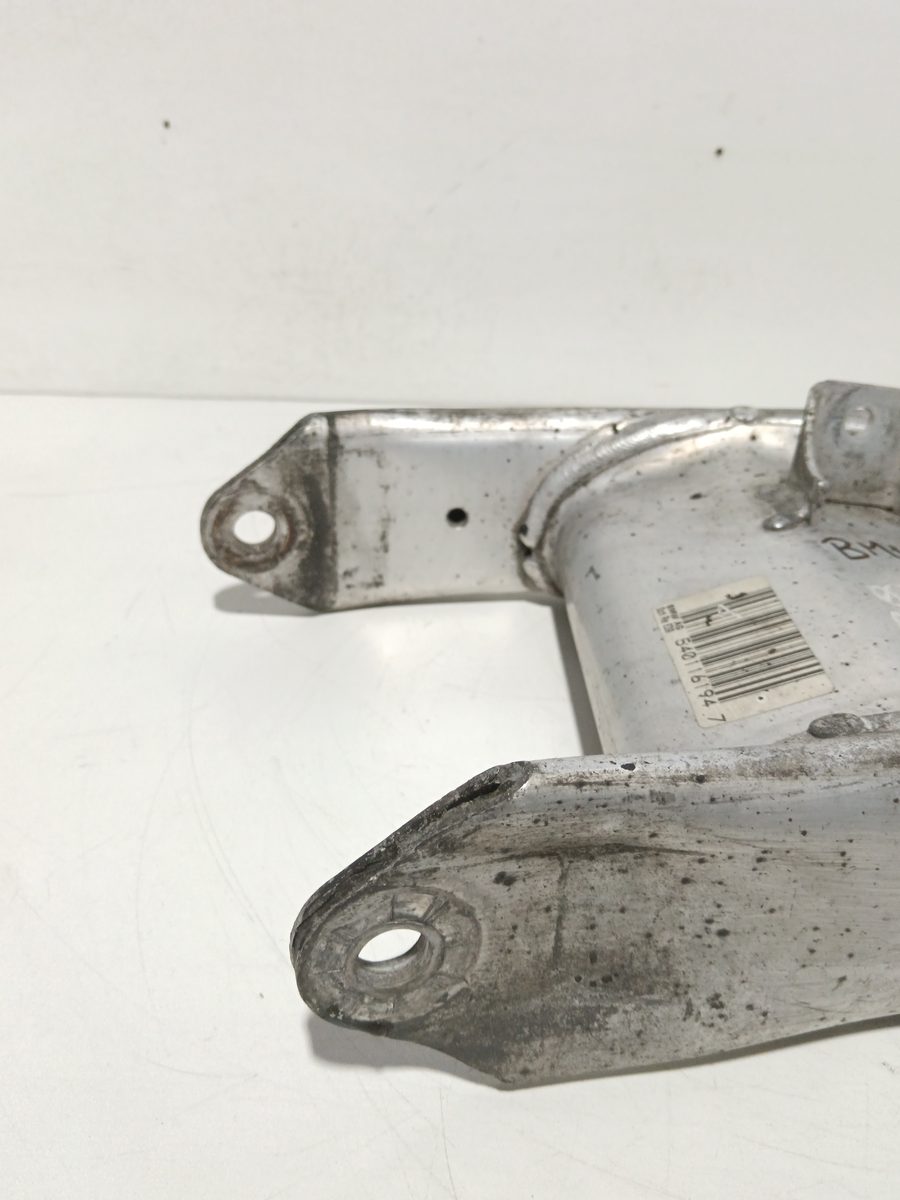 Parrilla de Suspension Inferior Trasera Derecha BMW Serie 5 Berlina (E39) 540116194