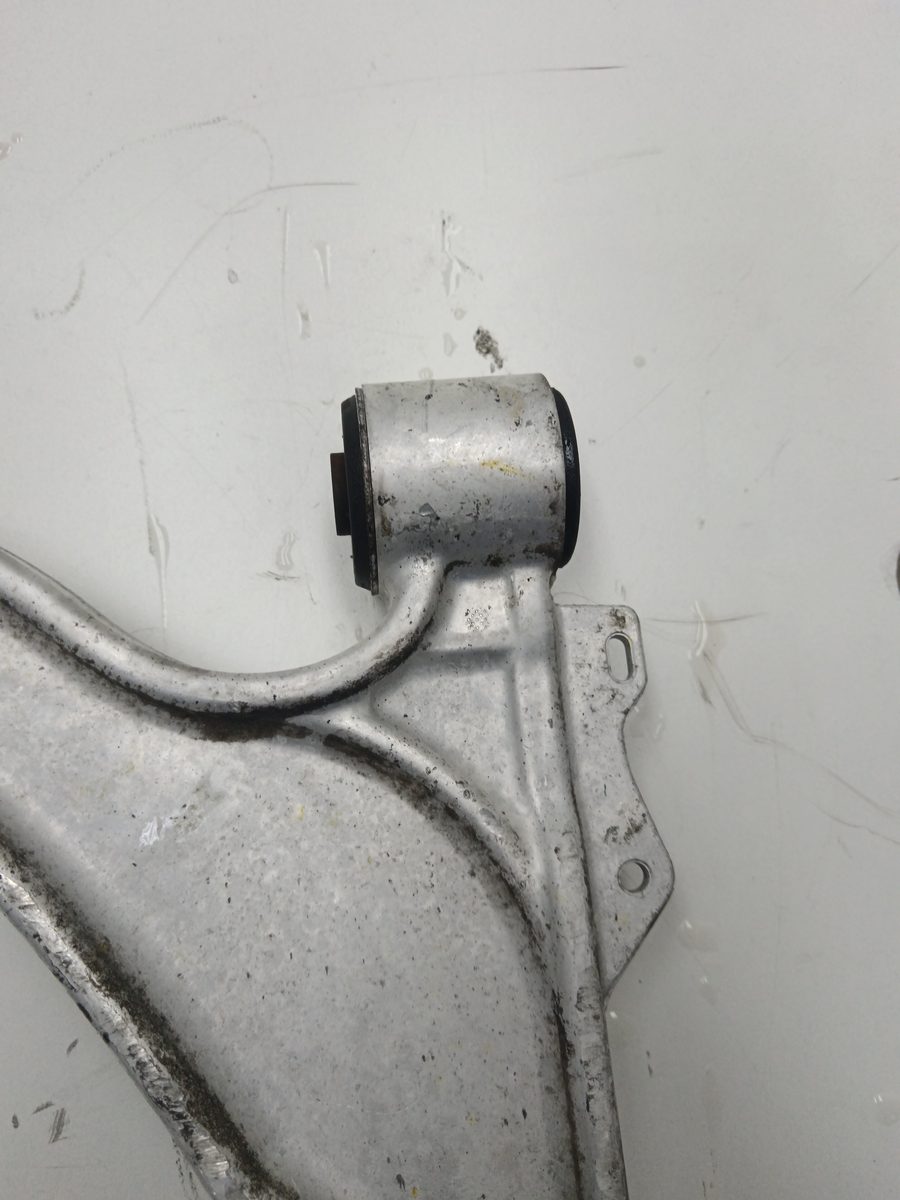 Parrilla De Suspension Inferior Delantera Derecha Chevrolet Cruze 2009-2014 LS 2.0L 92kW