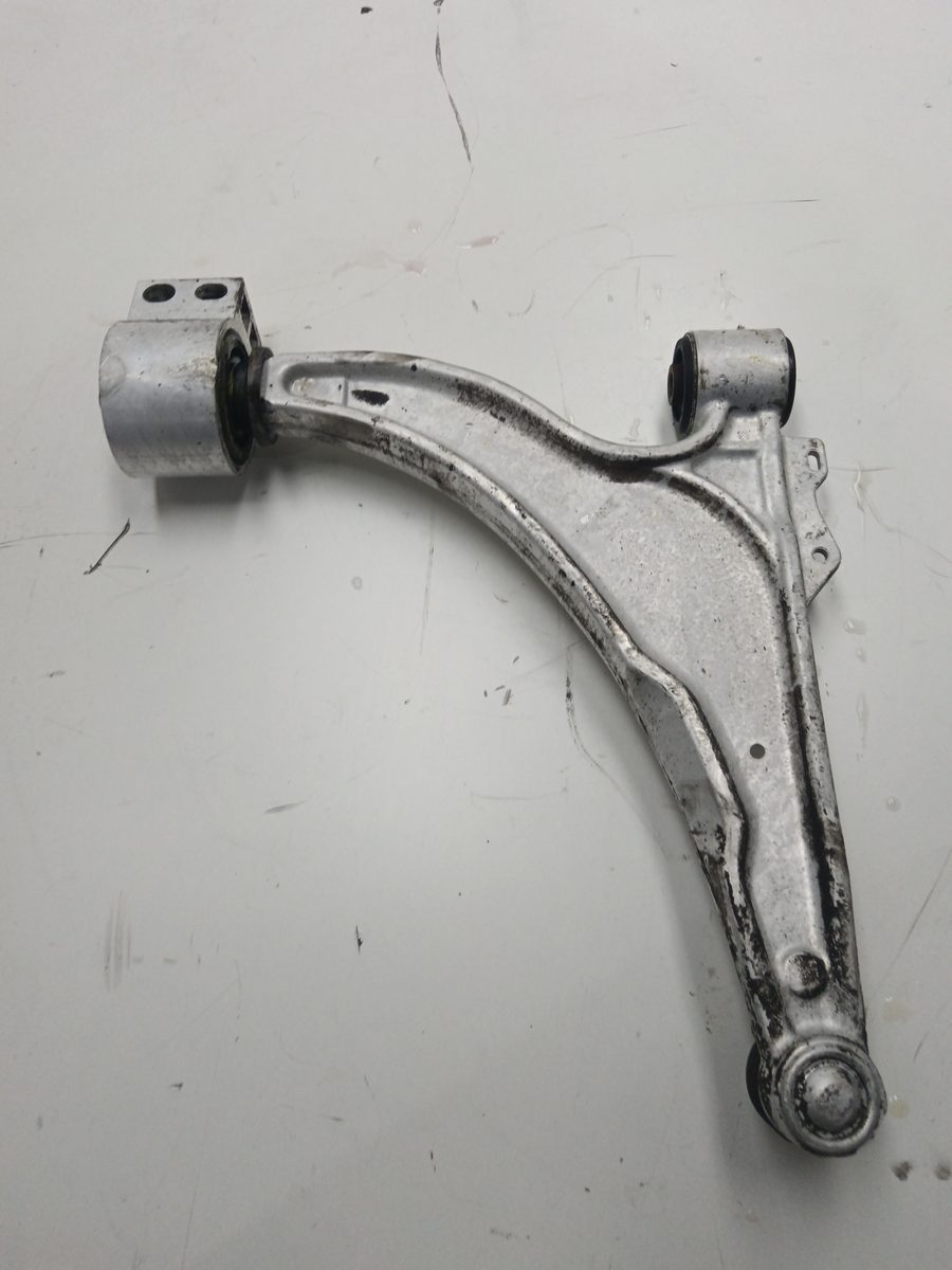 Parrilla De Suspension Inferior Delantera Derecha Chevrolet Cruze 2009-2014 LS 2.0L 92kW