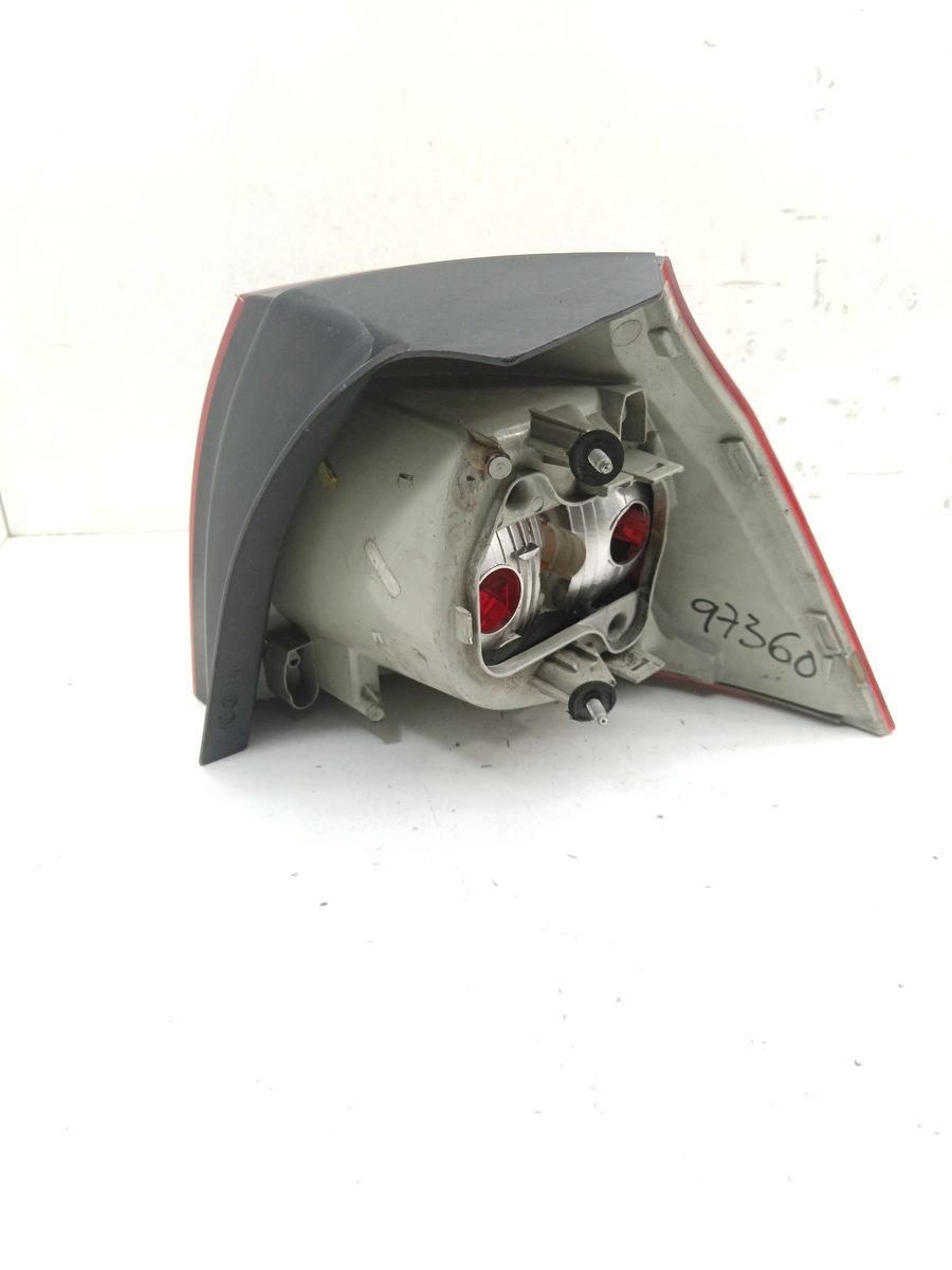 Farol Trasero Izquierdo Exterior Volkswagen Golf V Berlina (1K1) 2003-2008 Highline