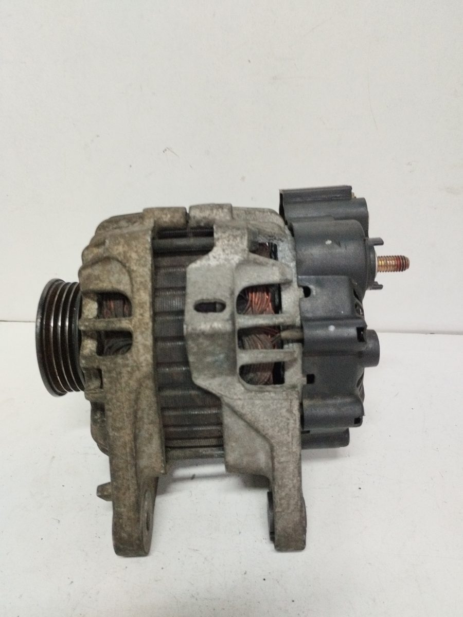 Alternador Hyundai Accent (MC) 2006-2010 GL 1.4L 71kW 3730022650