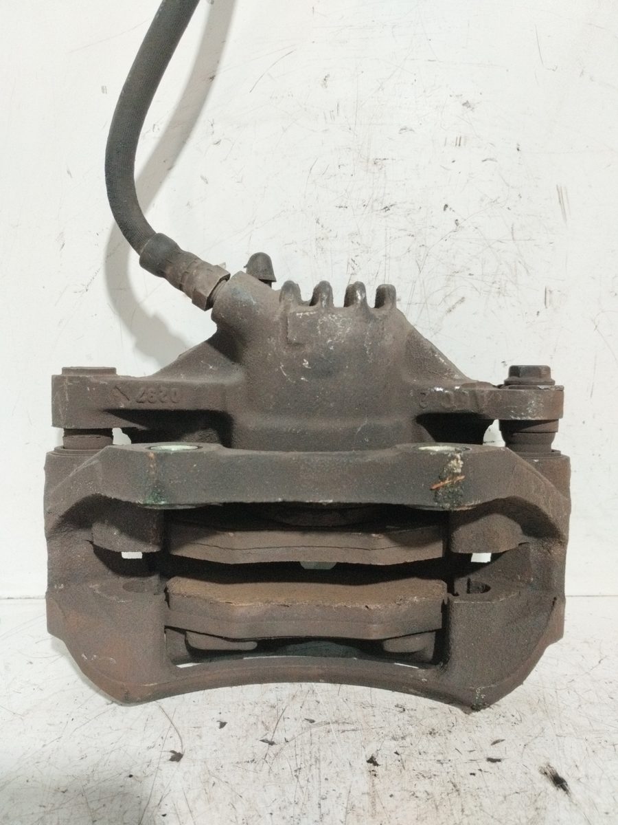 Mordaza de Freno Delantera Izquierda Peugeot 206 Berlina 1998-2010 XR 1.9L 51kW BOSCH