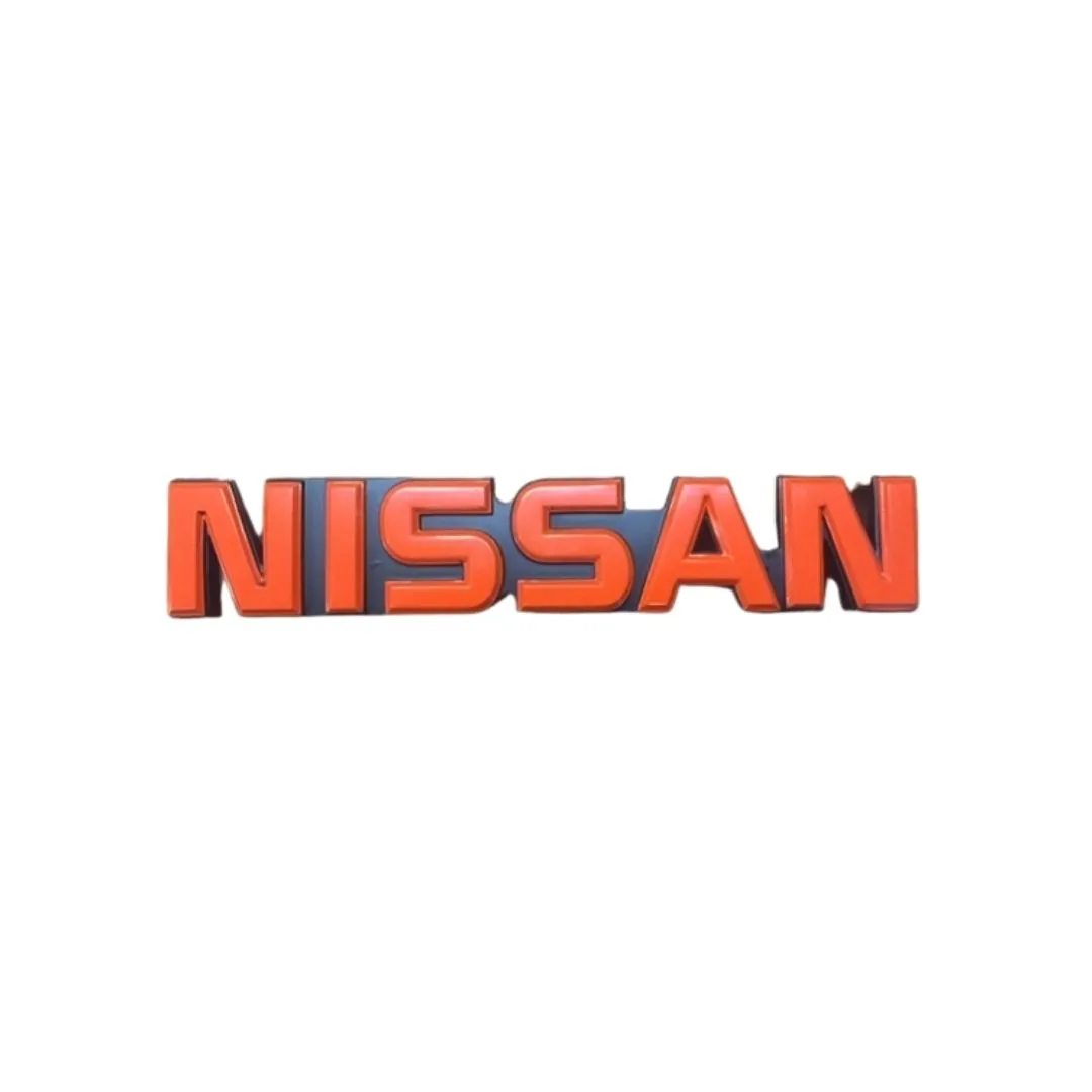 Emblema Parrilla Nissan 720