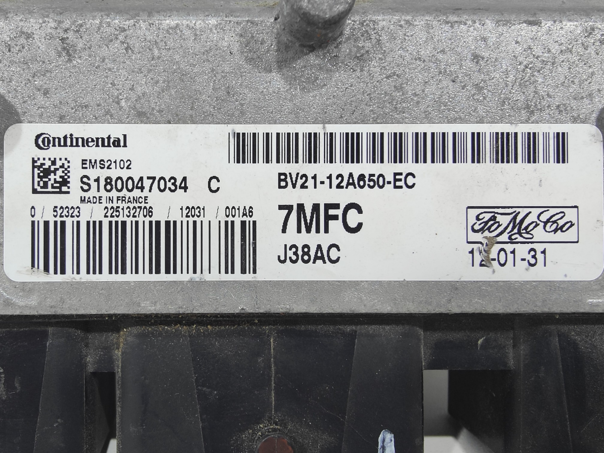 ECU de motor Ford FIESTA 1.25 , Ref: 8299-K3A5