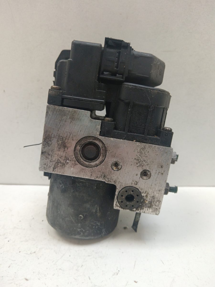 Modulo Abs Renault Megane I Classic (LA0) 1996-2001 1.6e Alize 1.6L 66kW 7700432644
