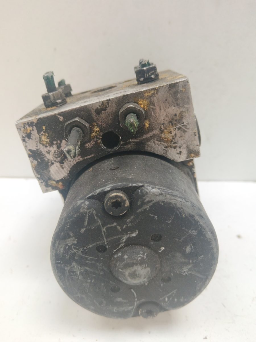 Modulo Abs Renault Megane I Classic (LA0) 1996-2001 1.6e Alize 1.6L 66kW 7700432644