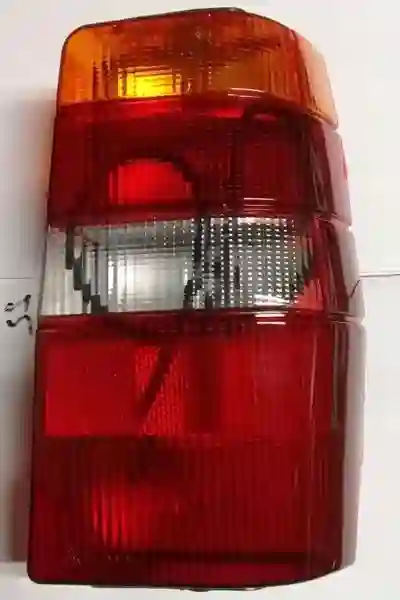 Farol trasero derecho