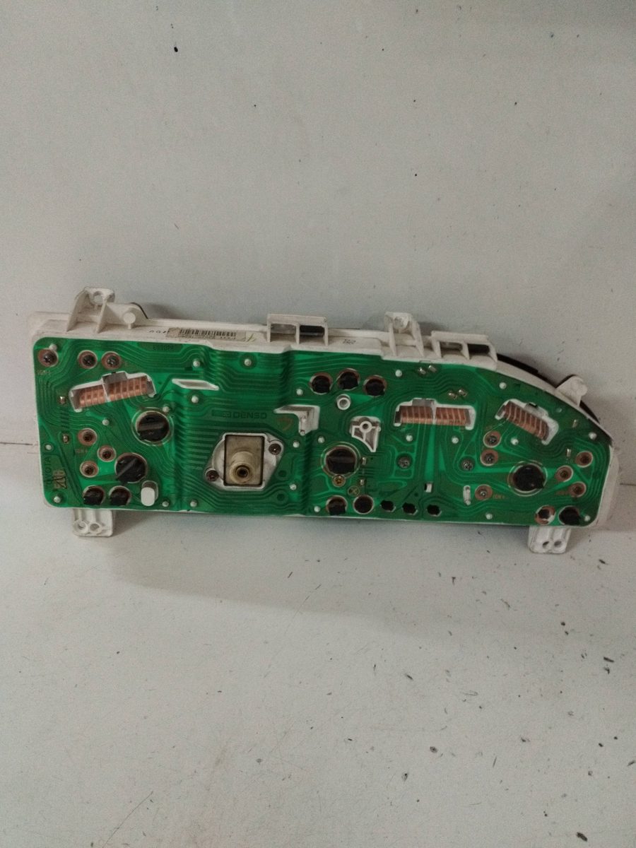 Tablero de Instrumentos Toyota Corolla 1986-1990 0 830101E060