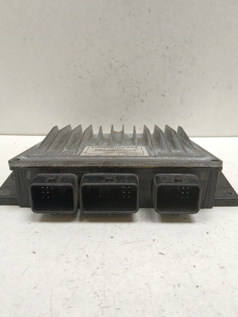 Centralita Motor Uce Renault Clio III 2005-2016 Confort Dynamique 1.5L 78kW 8200911560