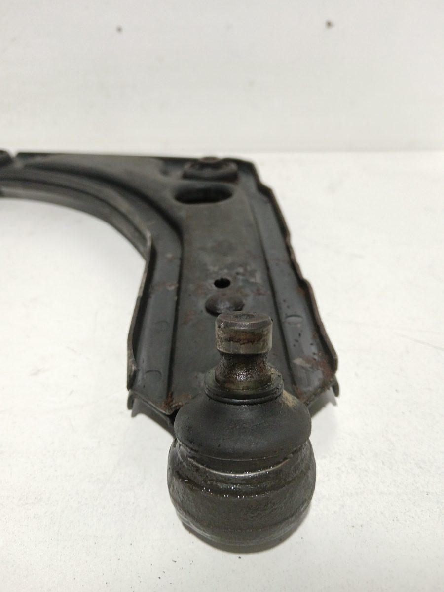 Parrilla de Suspension Inferior Trasera Derecha Ford Escort Berl./turnier 1995-2000
