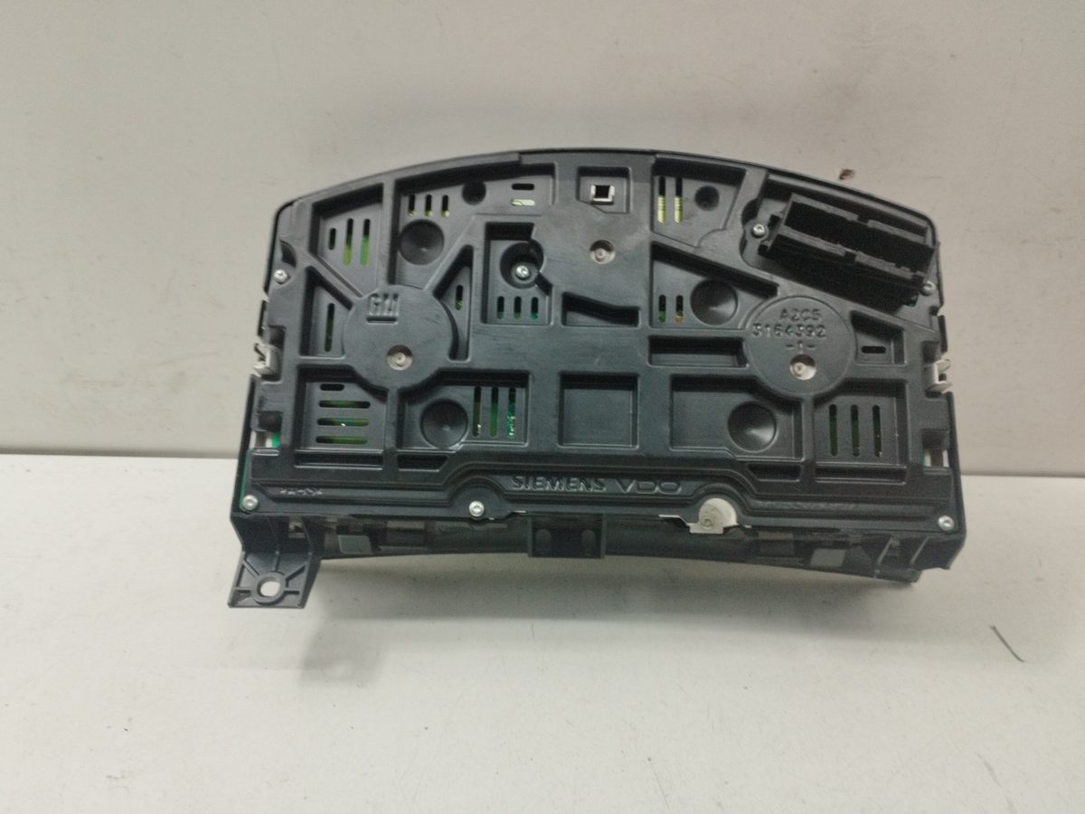 Tablero de Instrumentos Opel Astra H Caravan 2004-2007 Enjoy 1.7L 74kW 13225988
