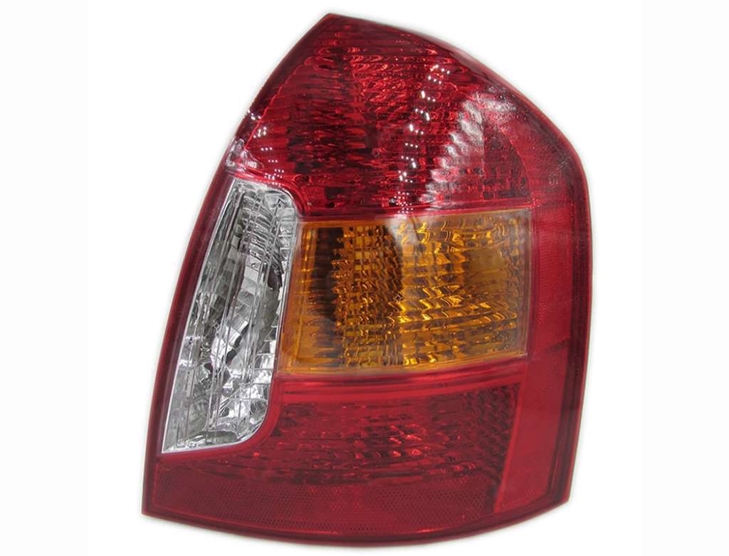 FARO TRASERO HY ACCENT 06/ DER.