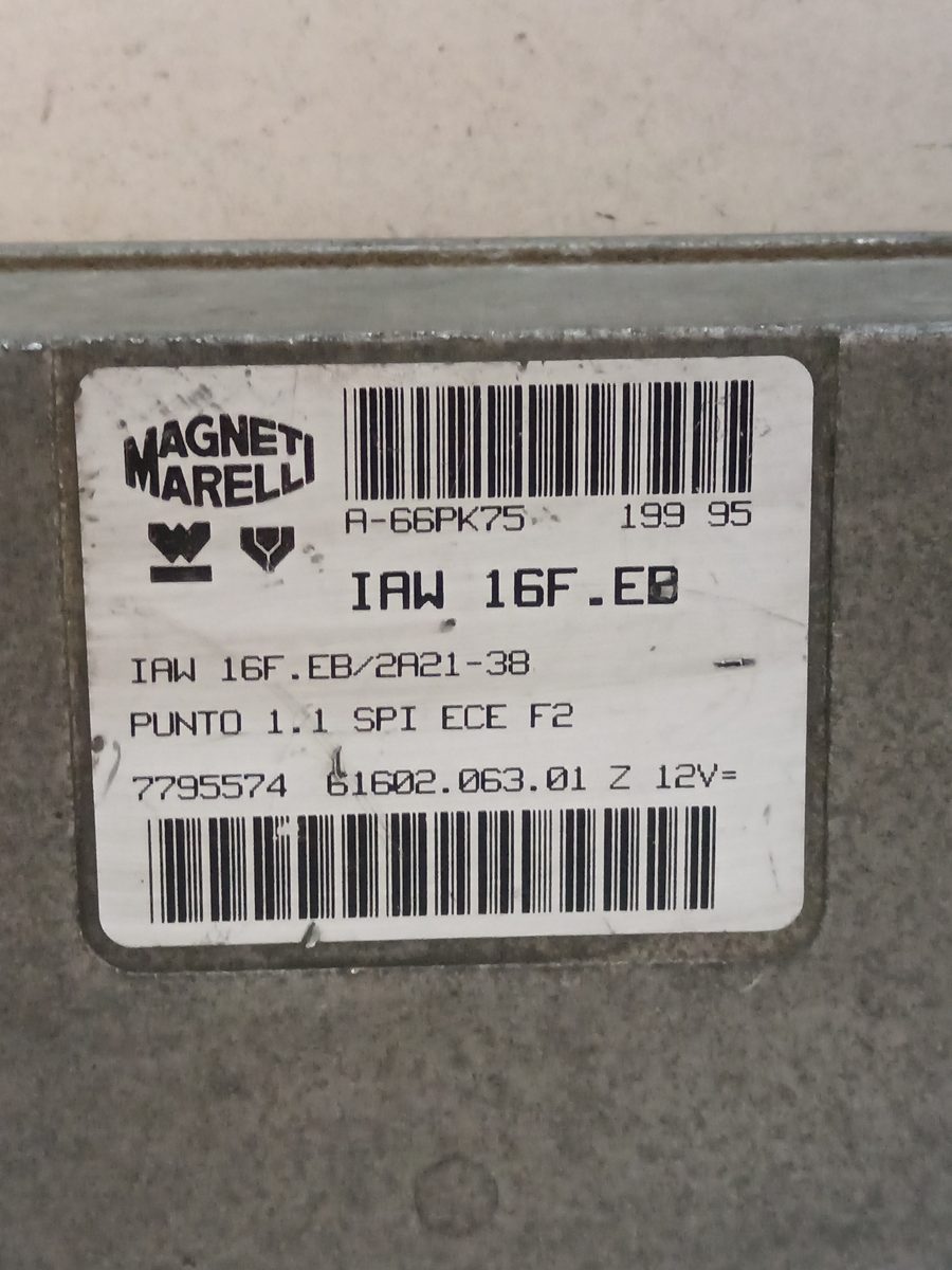 Centralita Motor Uce Fiat Punto Berlina (176) 1996-1999 60 SX 1.2L 44kW IAW16FED