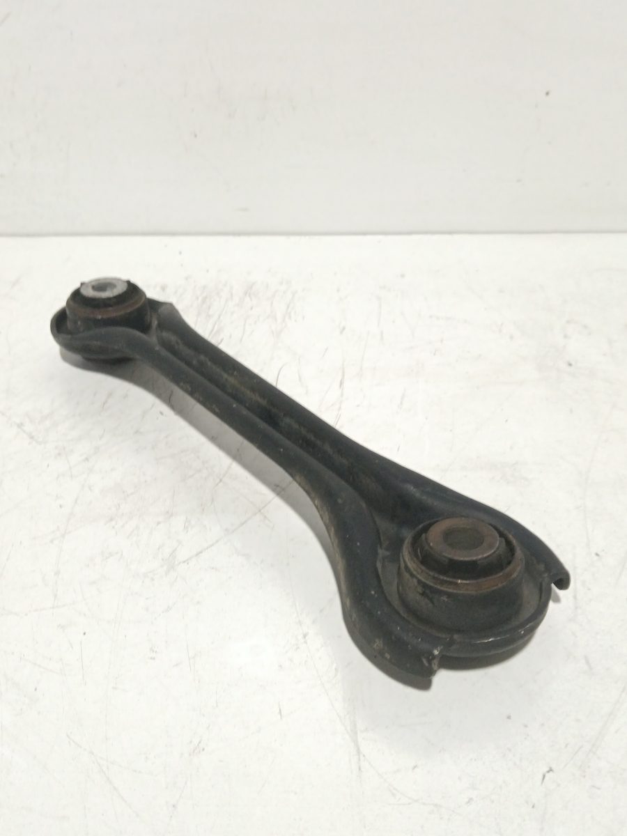 Parrilla de Suspension Superior Trasera Izquierda Mercedes-Benz Clase C (W202) Berlina