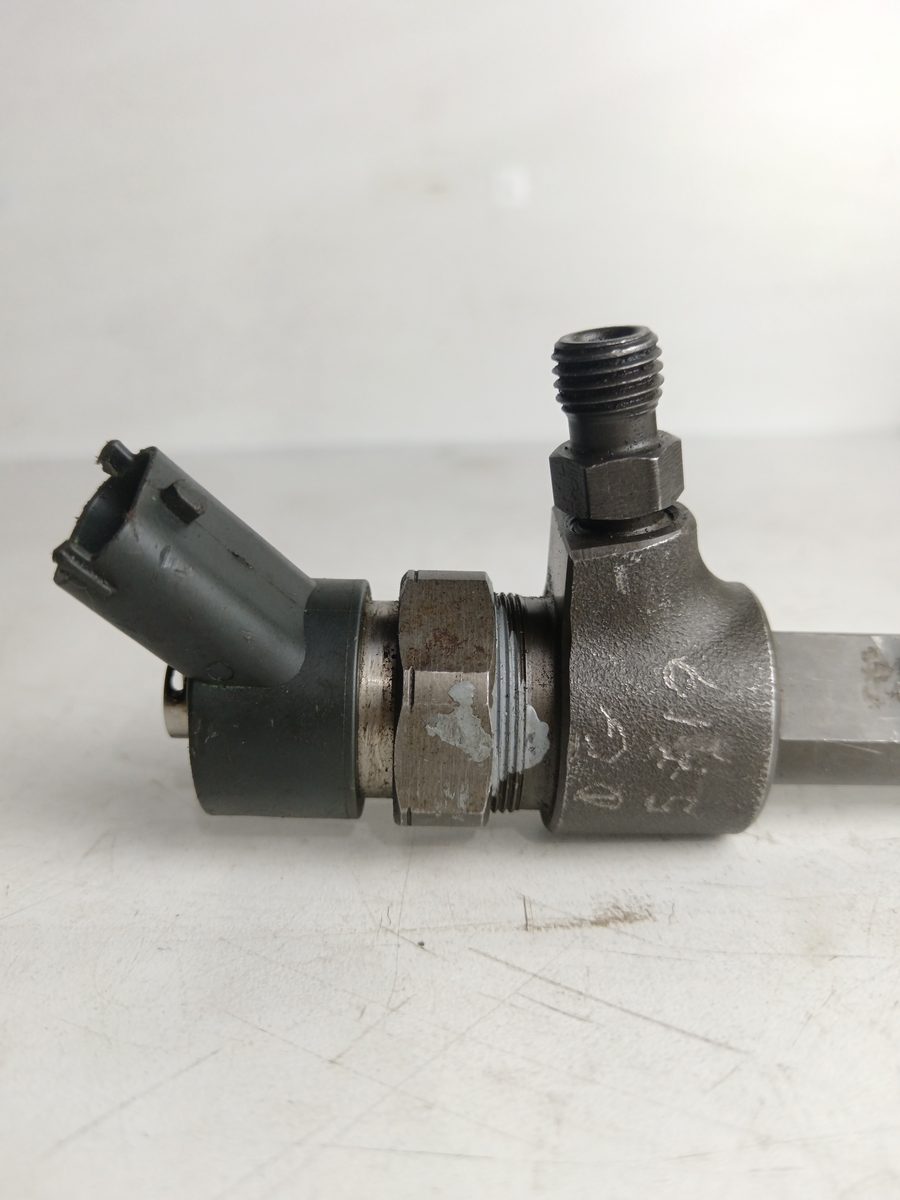 Inyector Alfa Romeo 156 2003-2005 1.9 JTD CAT 1.9L 85kW 0445110139