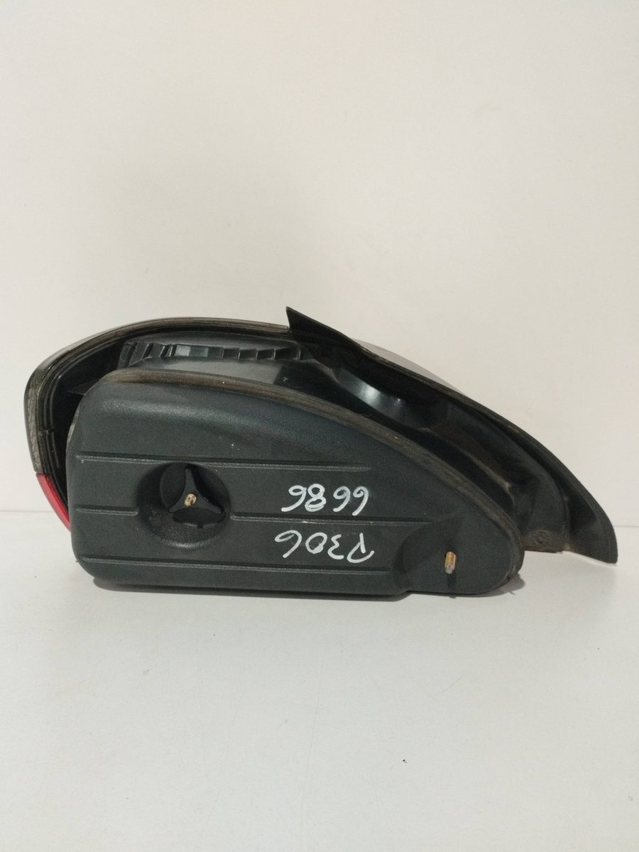 Farol Trasero Derecho Exterior Peugeot 306 Berlina 3/4/5 Puertas (S2) 1997-2003 E26078