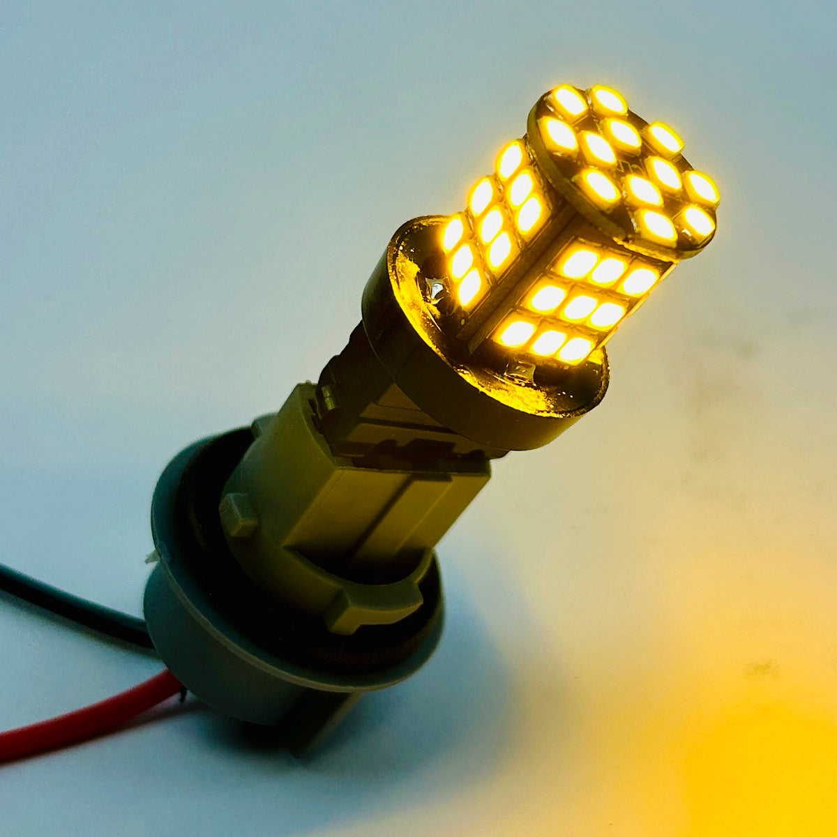 Lampara T20 48 Led Ambar Doble Canbus x2 Un