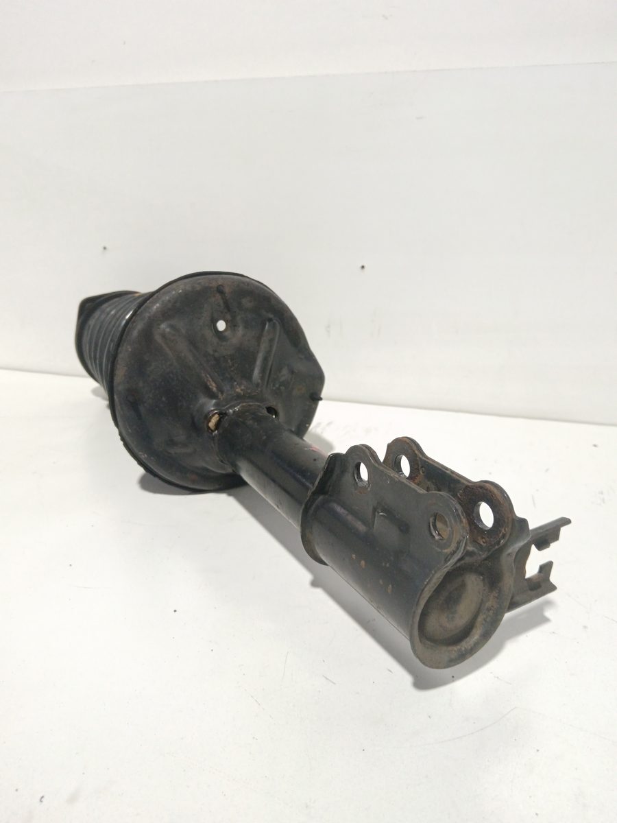 Amortiguador Trasero Izquierdo Hyundai Accent (X3) 1994-1997 1.5 GS 1.5L 65kW 8876999