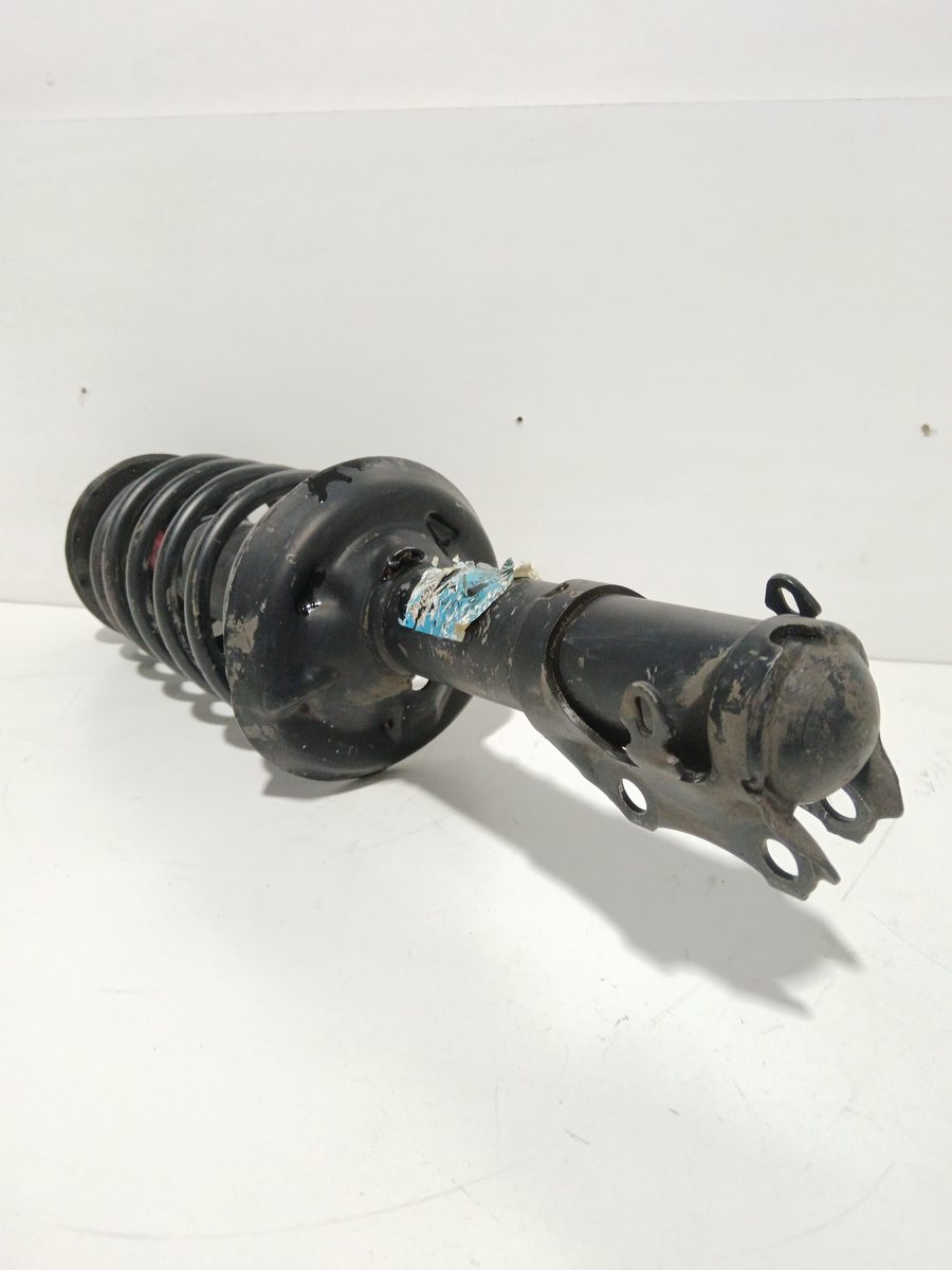 Amortiguador Delantero Der/Izq Volkswagen Golf II (191/193) desde 1983 GL 069127A580