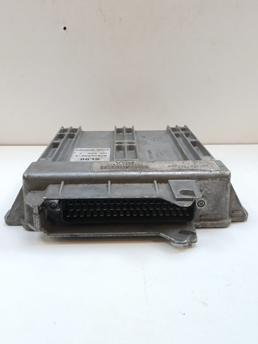Centralita Motor Uce Citroën Xsara Berlina 1997-2005 1.4i SX 1.4L 55kW 601300140598