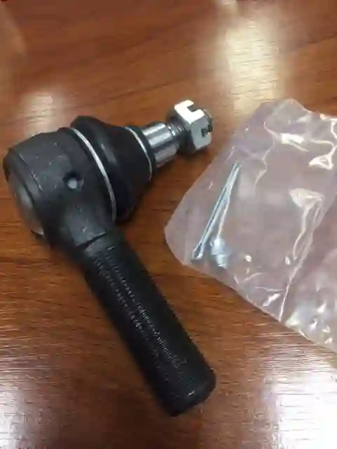 PUNTERO IZQ HYUNDAI HD65-72 ROSCA 22 CTR