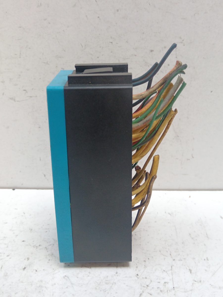 Caja Reles / Fusibles Renault Scenic (JA..) 1999-2003 1.9 dCi Authentique 096033J