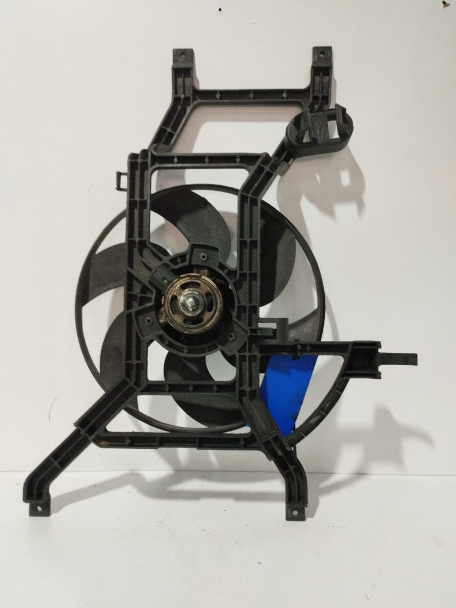 Electroventilador Renault Clio II Fase II (B/CB0) 2001-2013 Authentique 770083631
