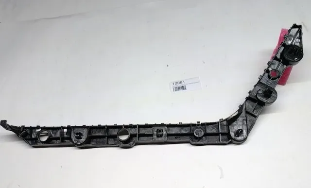 Soporte de paragolpes delantero derecho