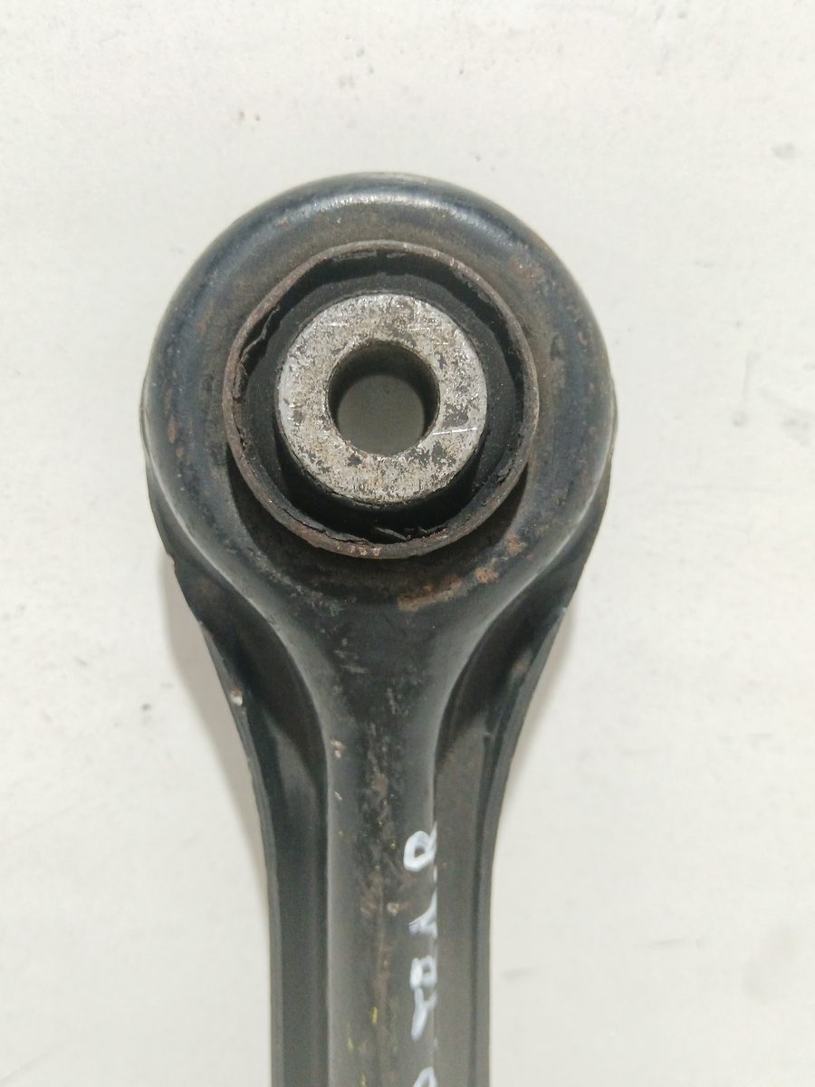 Brazo Suspension Inferior Trasero Izquierdo Mercedes-Benz Clase C (W202) Berlina 1993-2000