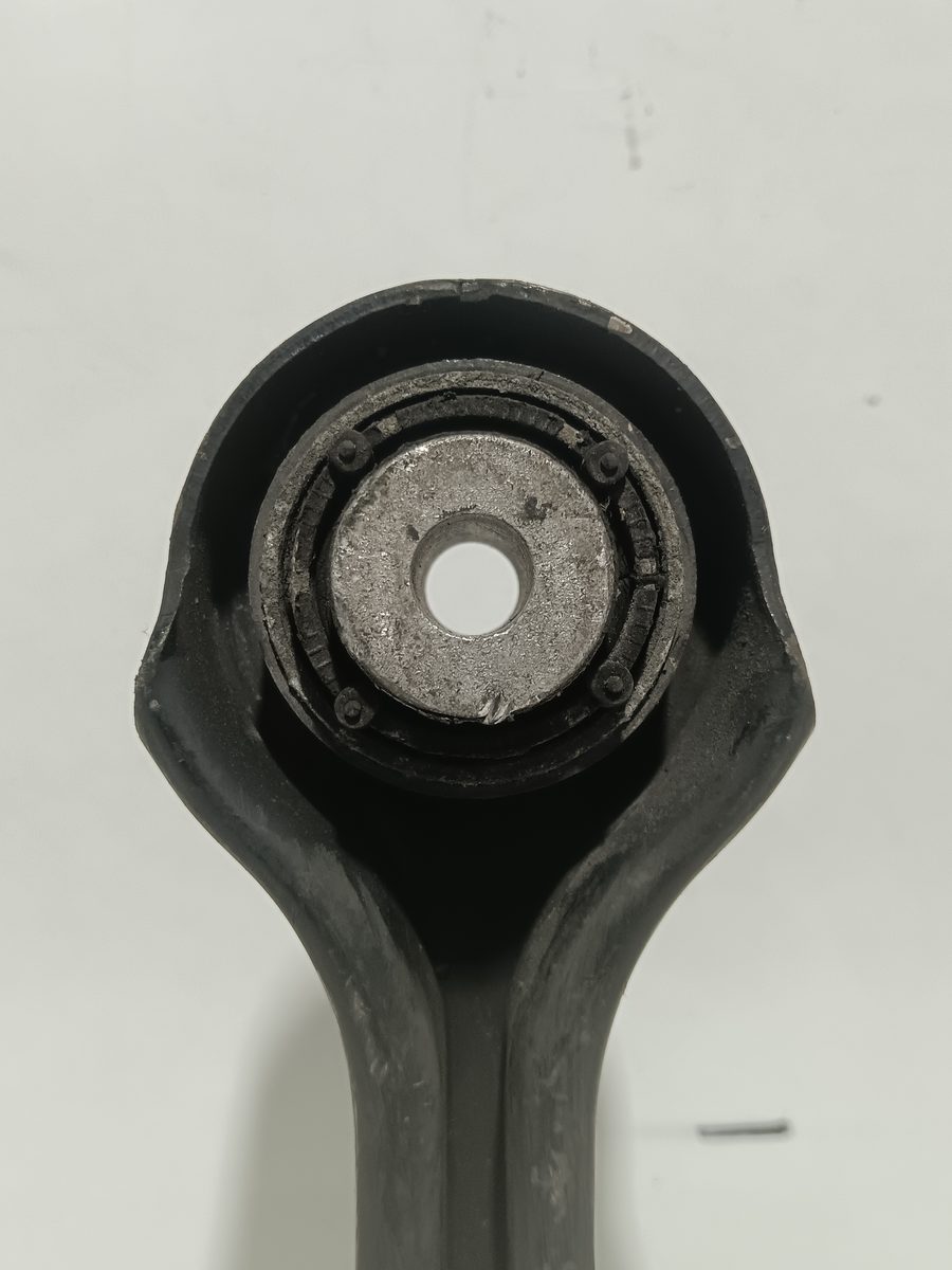Parrilla de Suspension Inferior Trasera Derecha BMW Serie 3 Berlina (E90) 10353212
