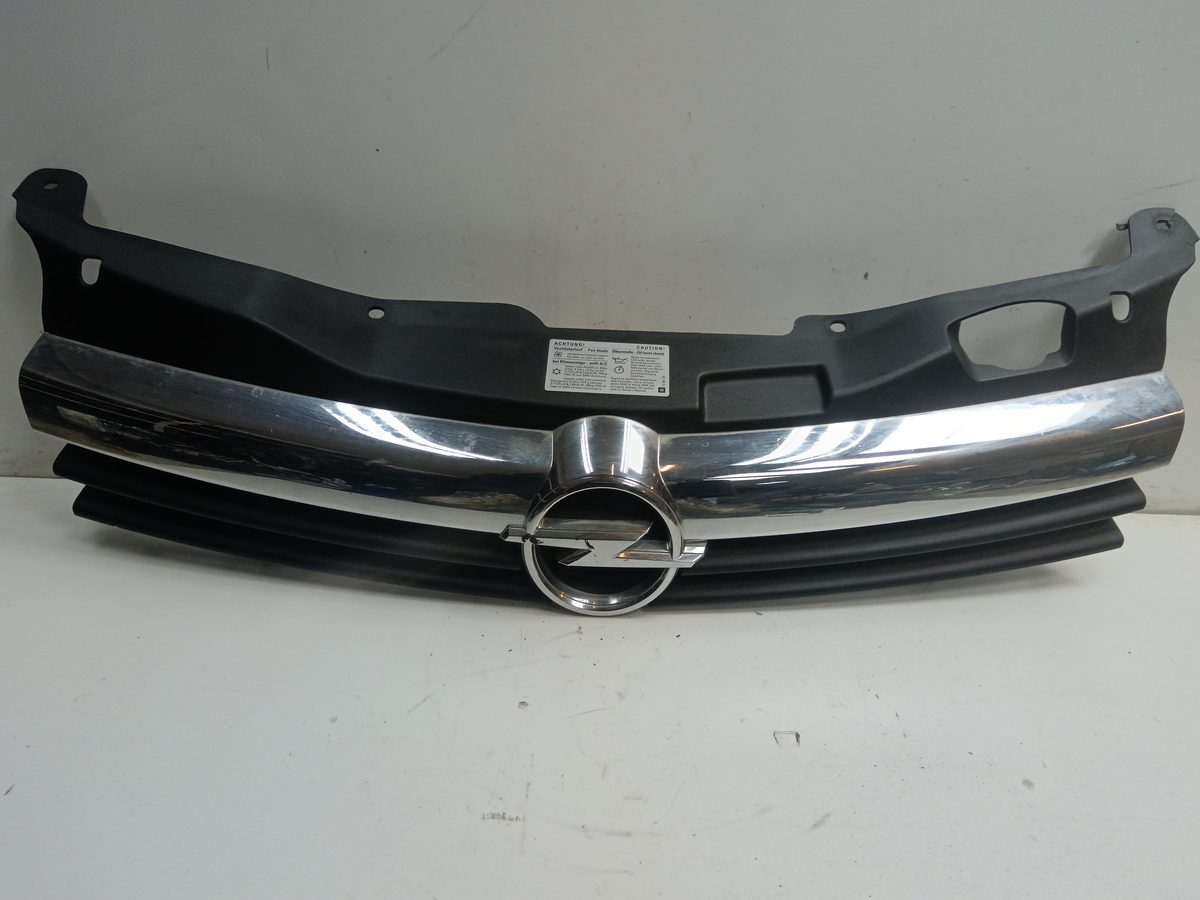 Careta Opel Astra H Berlina 2004-2007 Cosmo