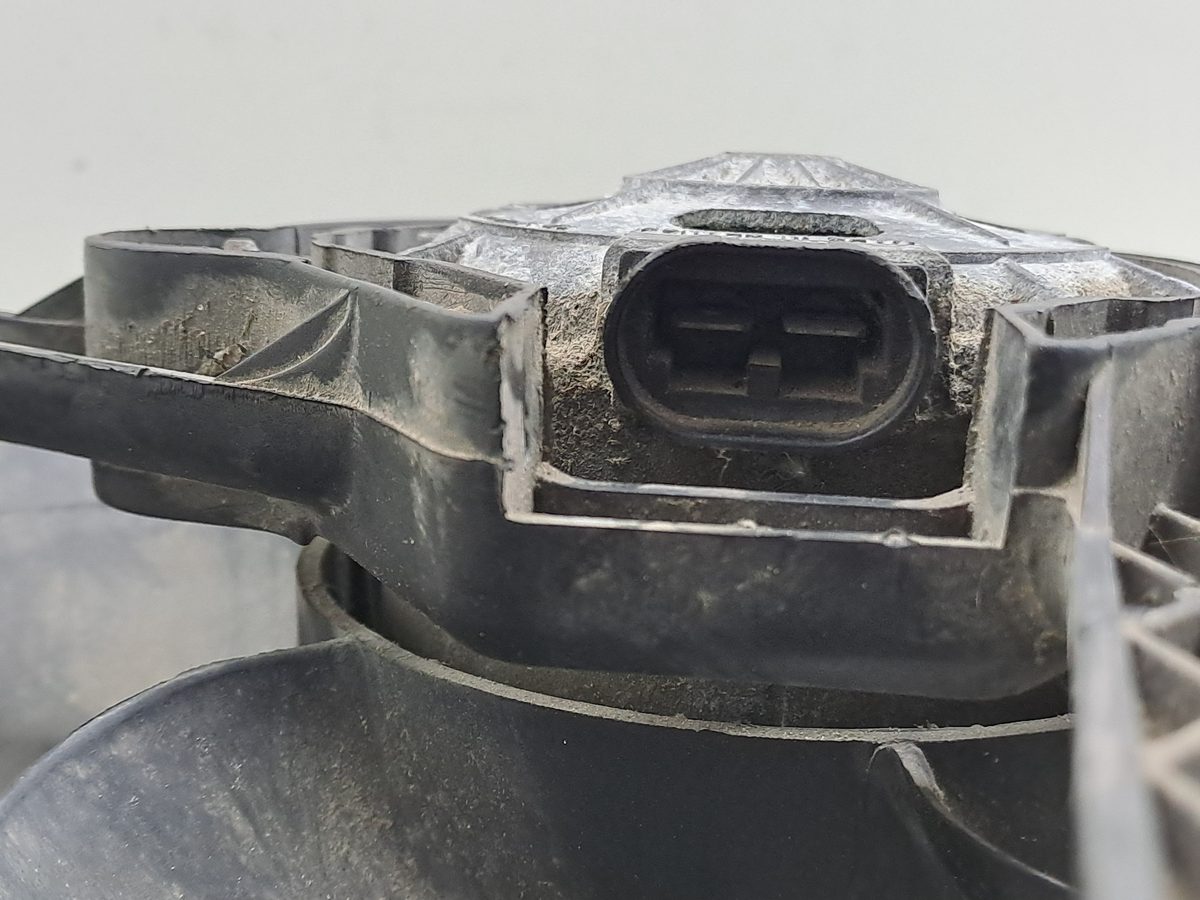 Electroventilador Renault Megane I Classic (LA0) 1996-2001 1.9 Diesel 1.9L 47kW 7700839275
