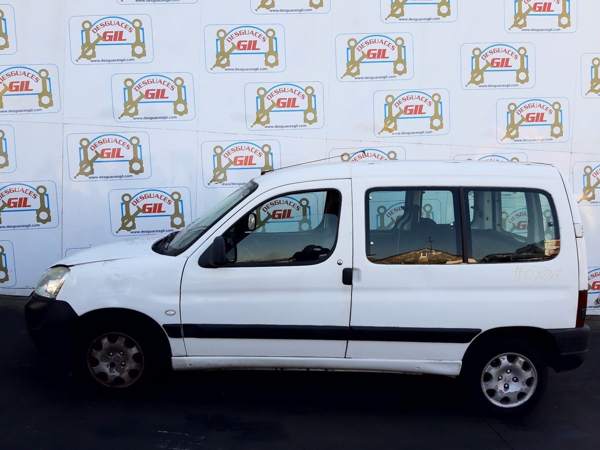 Puerta Delantera Derecha Peugeot Partner (S2) 2002-2008 Combi Pro