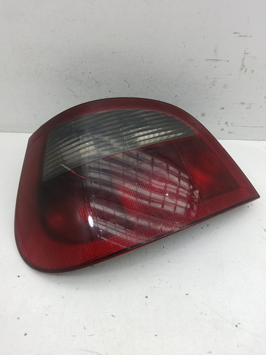 Farol Trasero Izquierdo Exterior Renault Megane I Fase 2 Berlina (BA0) 1999-2002 RT