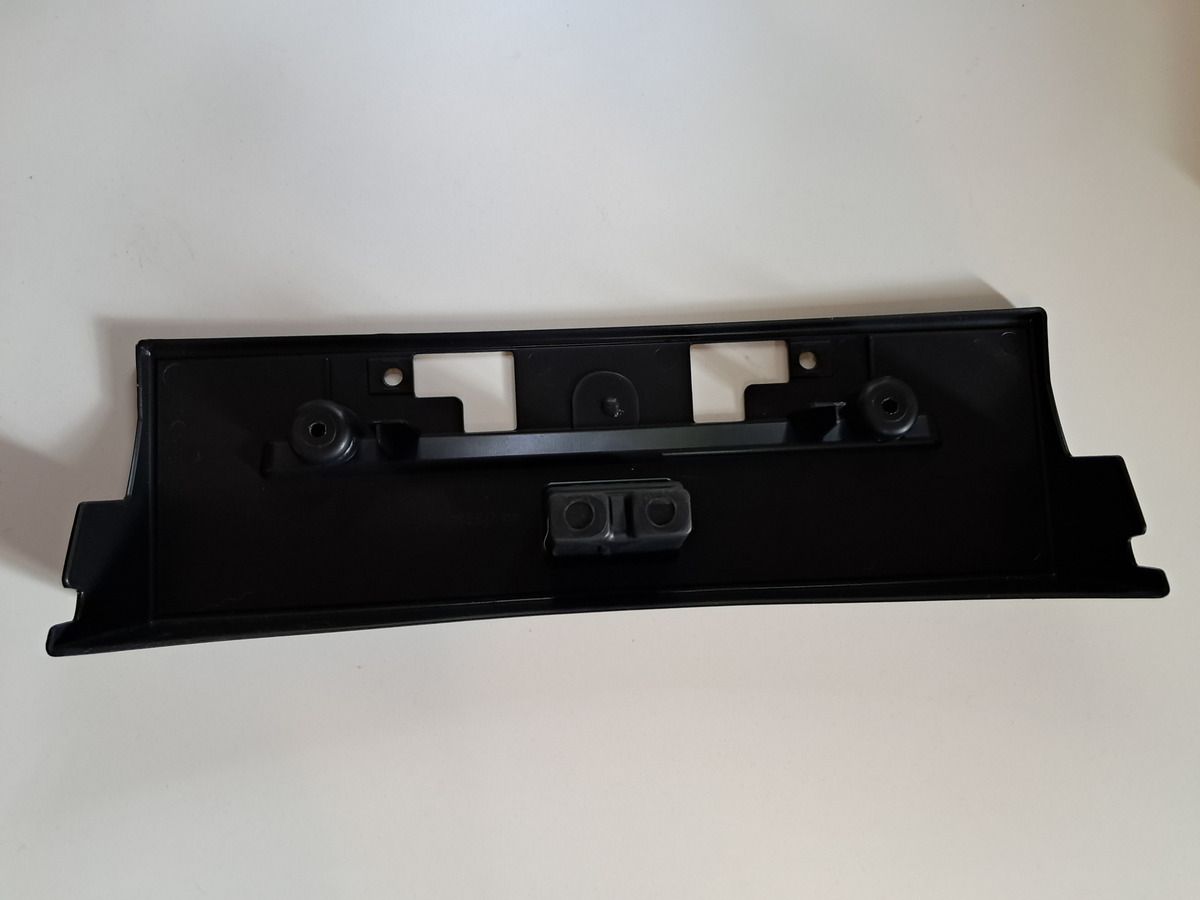 Porta Matrícula Nissan Frontier Np300 2021