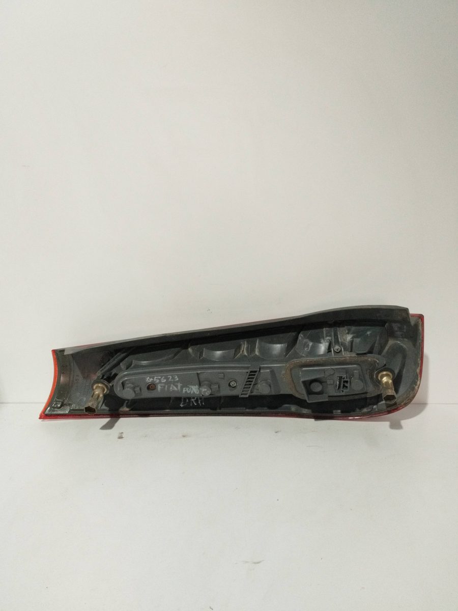 Farol Trasero Derecho Exterior Fiat Punto Berlina (176) 1996-1999 SX 7730722