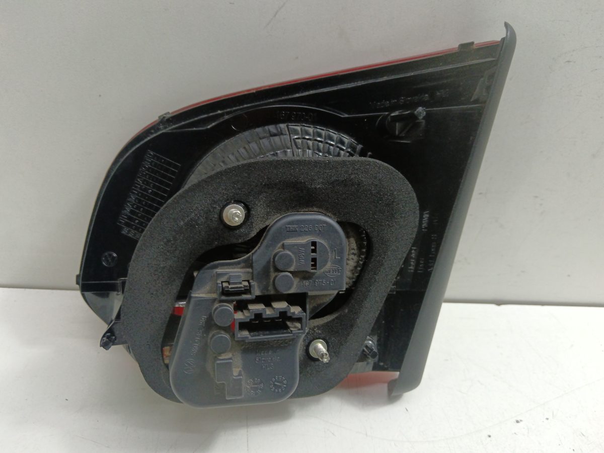 Farol Trasero Izquierdo Exterior Volkswagen Golf V Berlina (1K1) 2003-2008 5K0945259