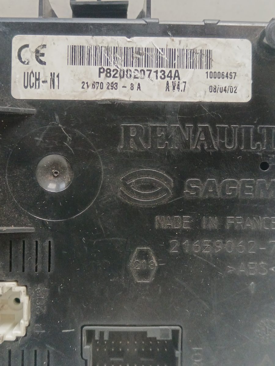 Modulo Uch Renault Clio II Fase II (B/CB0) 2001-2013 Authentique 1.5L 48kW 216702938A