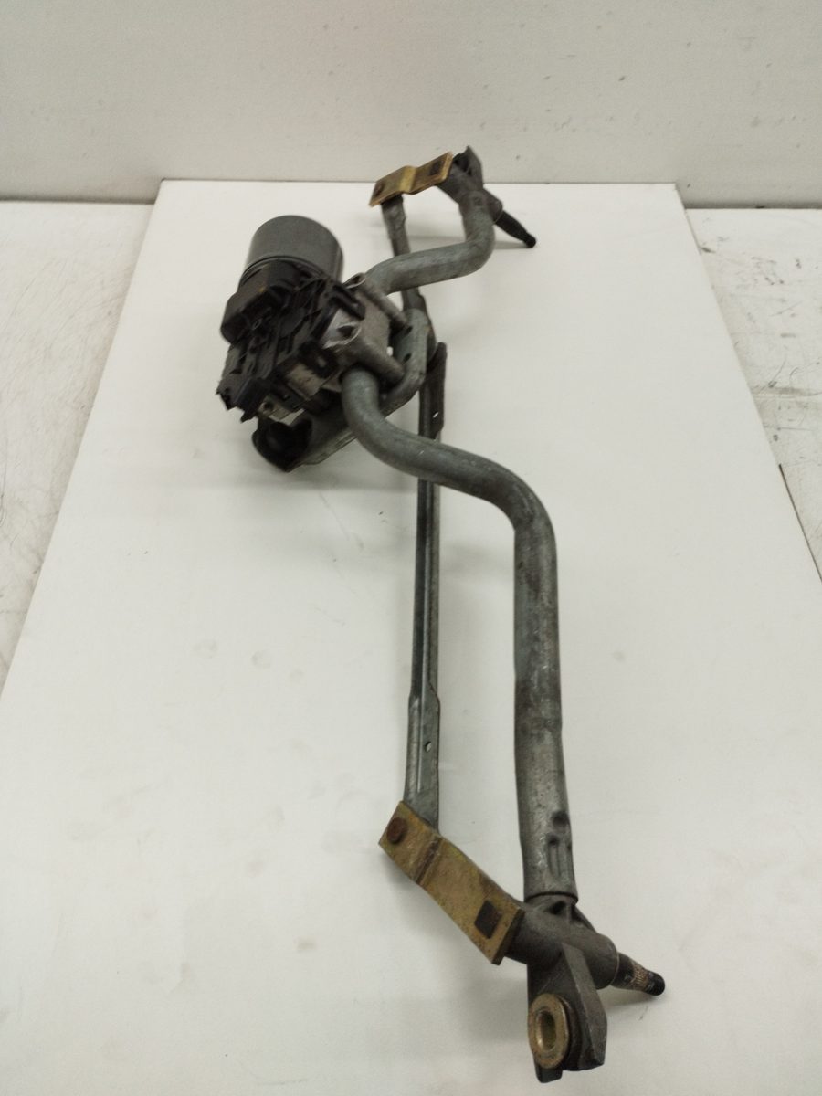 Motor Limpia Delantero Renault Clio Ii Fase Ii (B/CB0) 2001-2013 1.5 dCi Diesel 0390241519