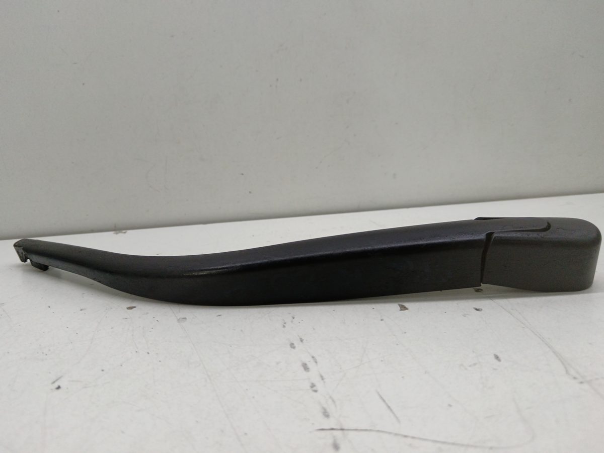 Brazo Limpia Luneta Chevrolet Spark 2005-2011 S
