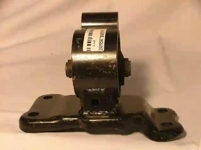 SOPORTE MOTOR TRA MITSUBISHI LANCER 96