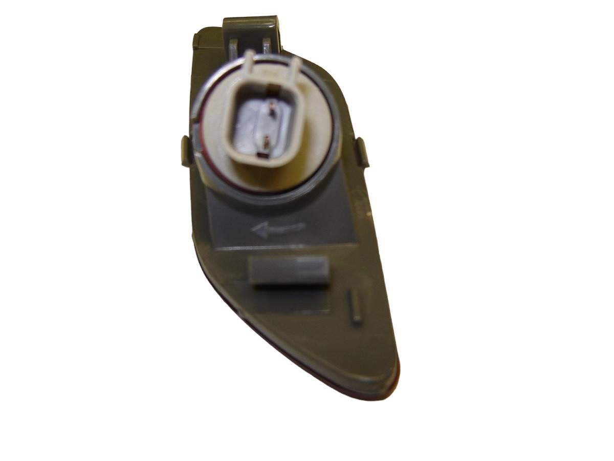 FAROL DERECHO PARAGOLPE TRASERO CHEVROLET CAPTIVA