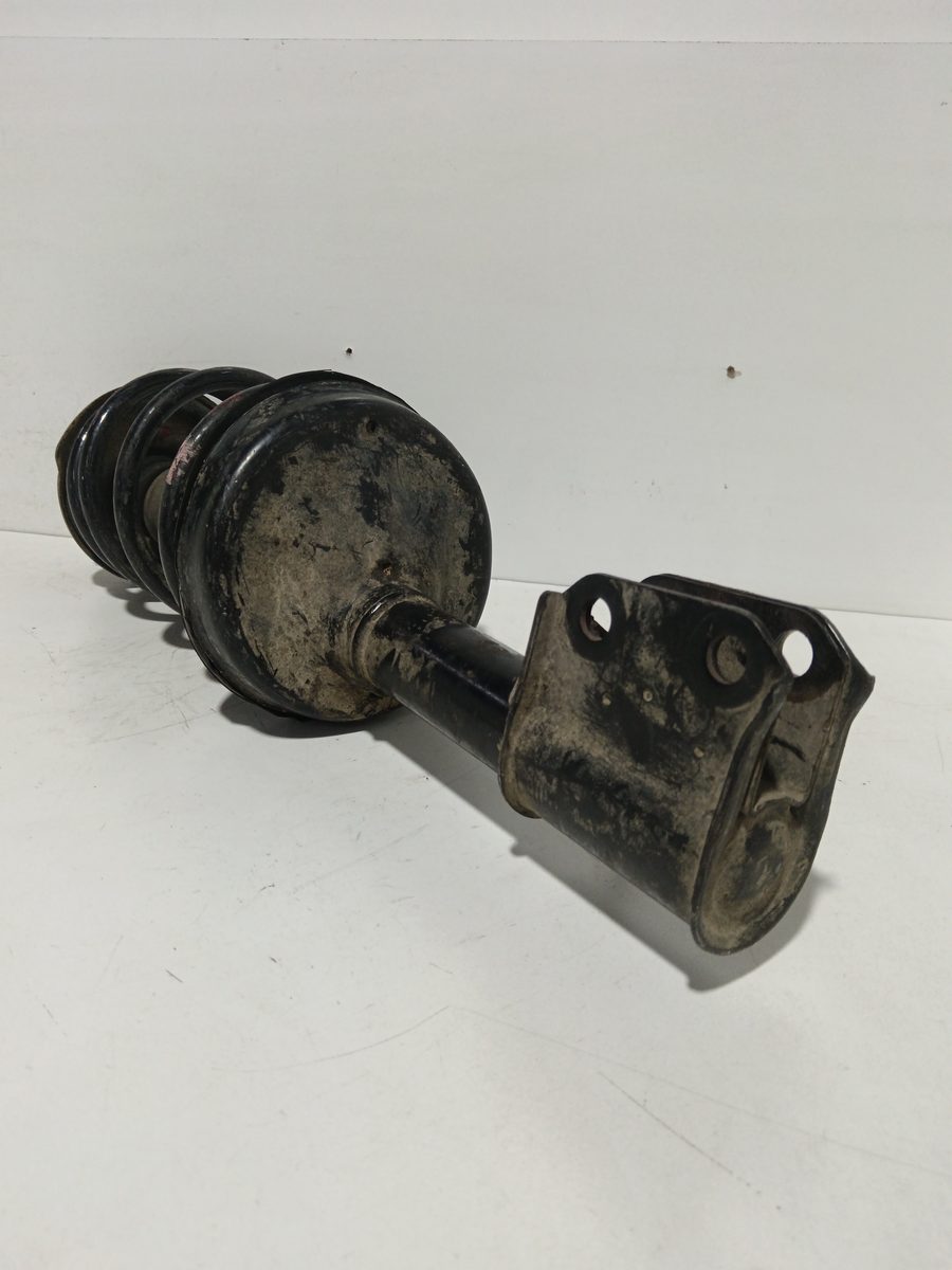Amortiguador Delantero Der/Izq Renault Clio I Fase I+II (B/C57) 1991-1998 820003361