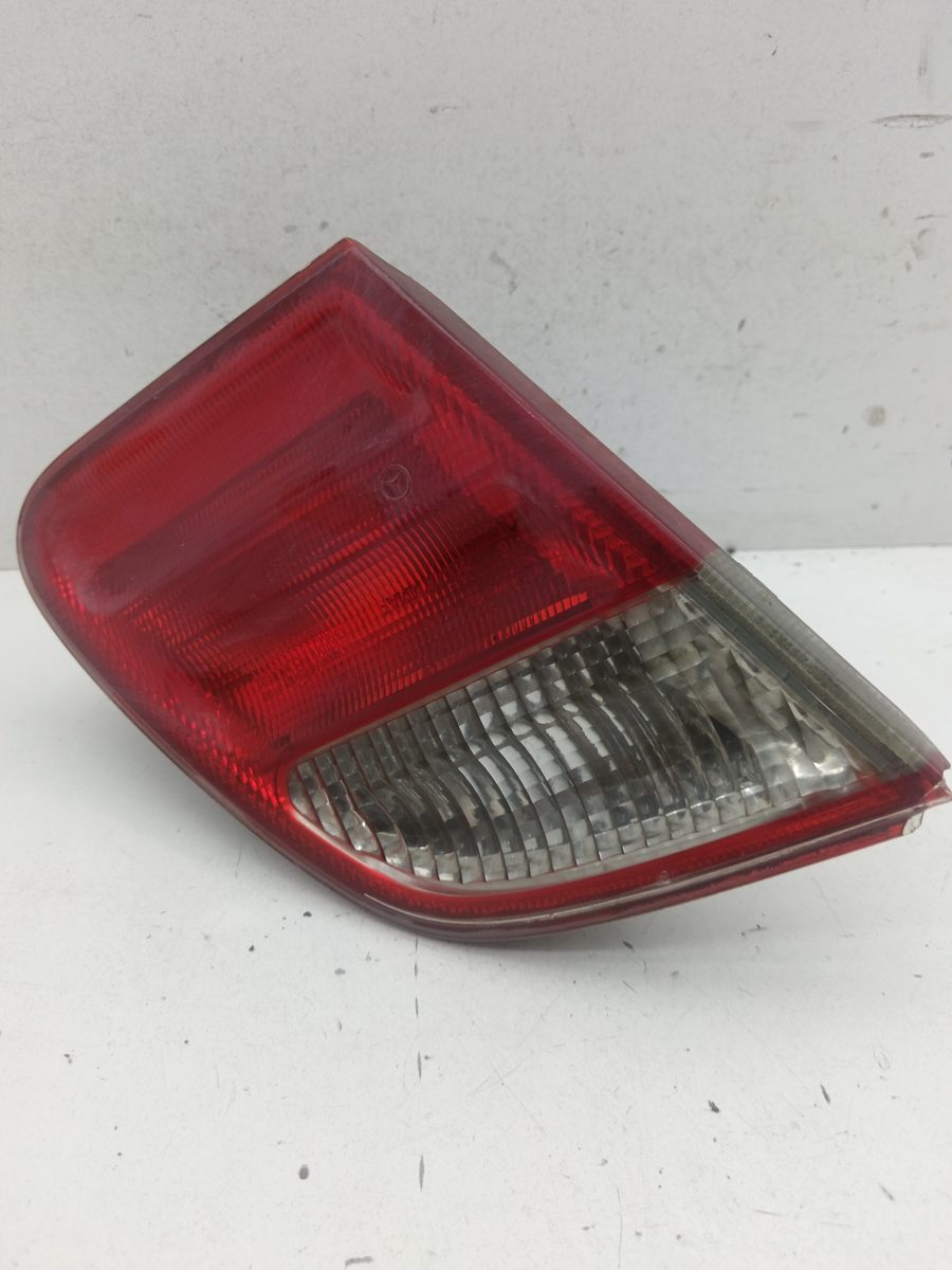 Farol Trasero Izquierdo Exterior Mercedes-Benz Clase E (W210) Berlina A2108203764