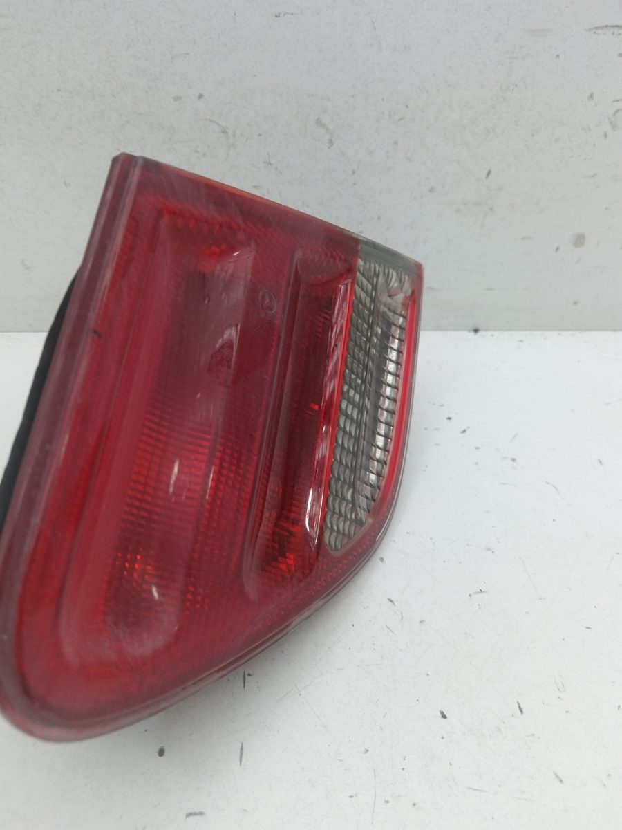 Farol Trasero Izquierdo Exterior Mercedes-Benz Clase E (W210) Berlina A2108203764